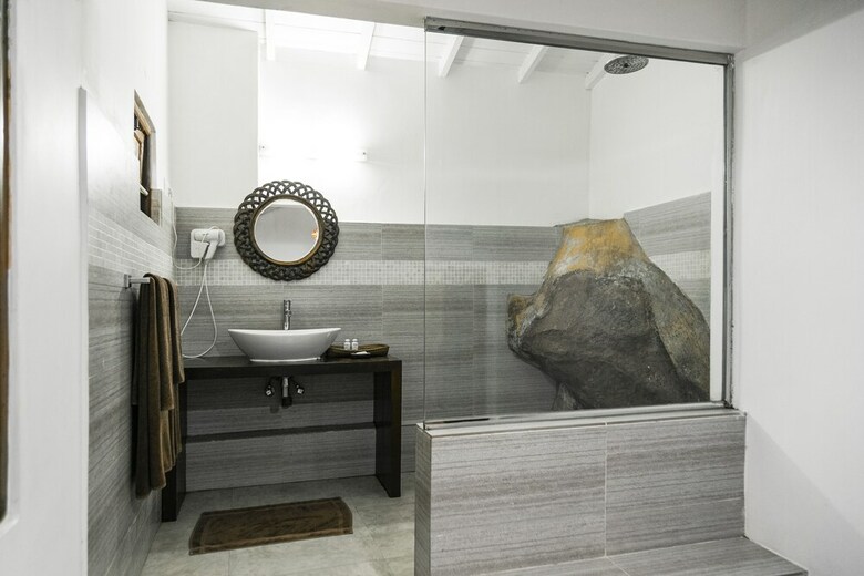 Hotel Thambapanni Retreat