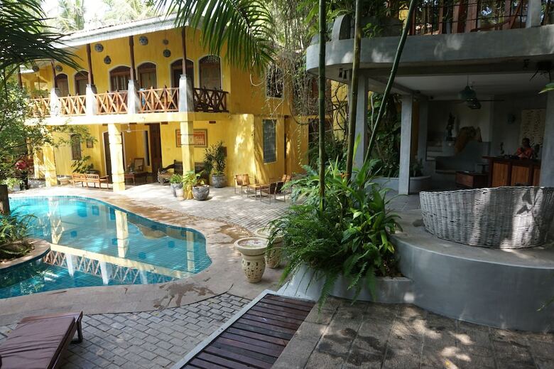 Hotel Thambapanni Retreat