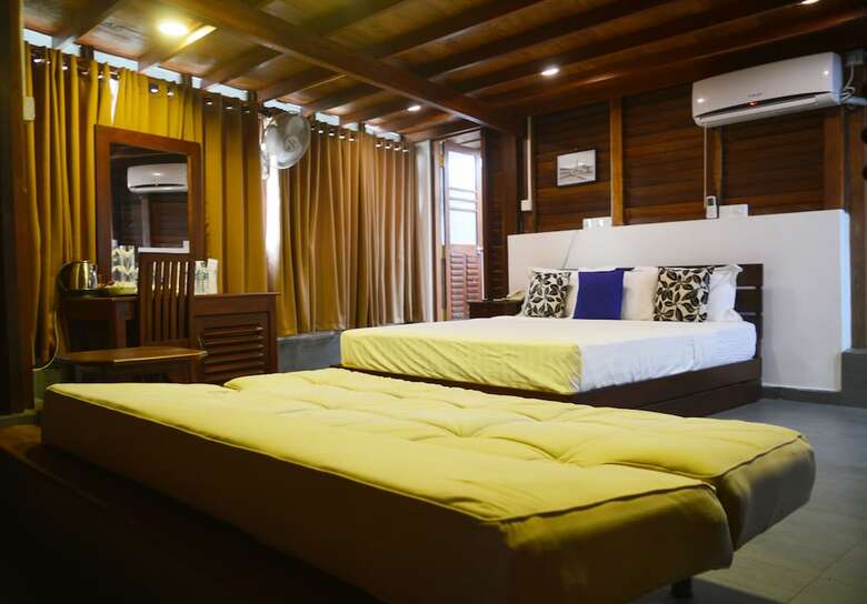 Rock Fort Hotel