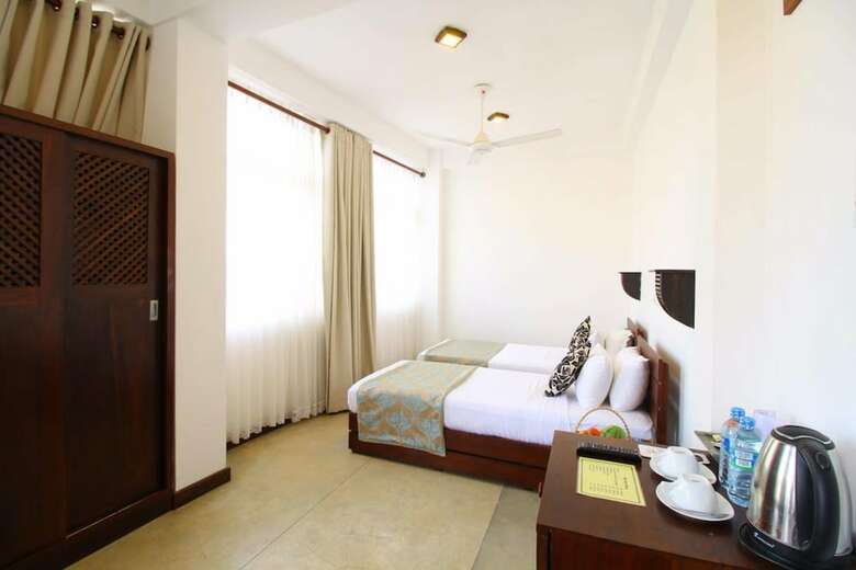 Rock Fort Hotel