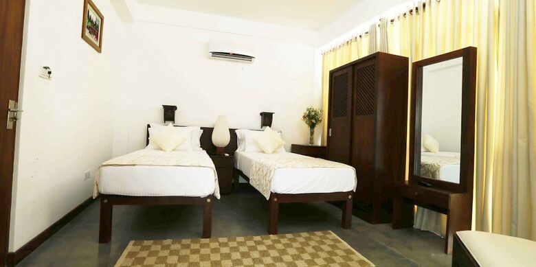 Rock Fort Hotel