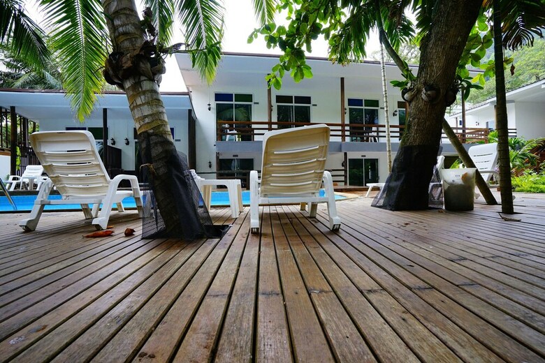 Hotel Apple Beachfront Resort