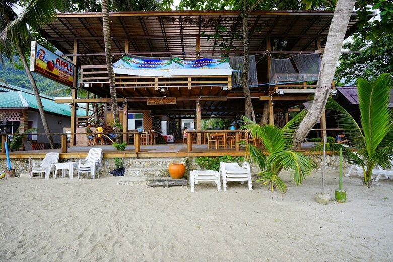 Hotel Apple Beachfront Resort