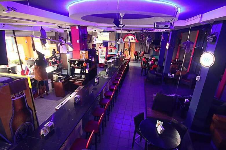 Hotel &sport Bar Oz