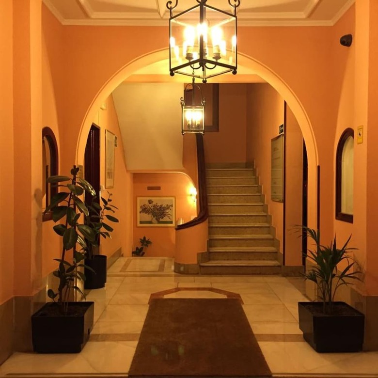Hostal Ch Otello Rooms - Madrid