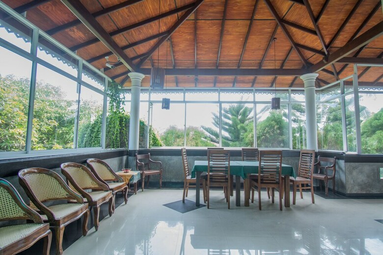 Hotel Oyo 262 Avon Villa
