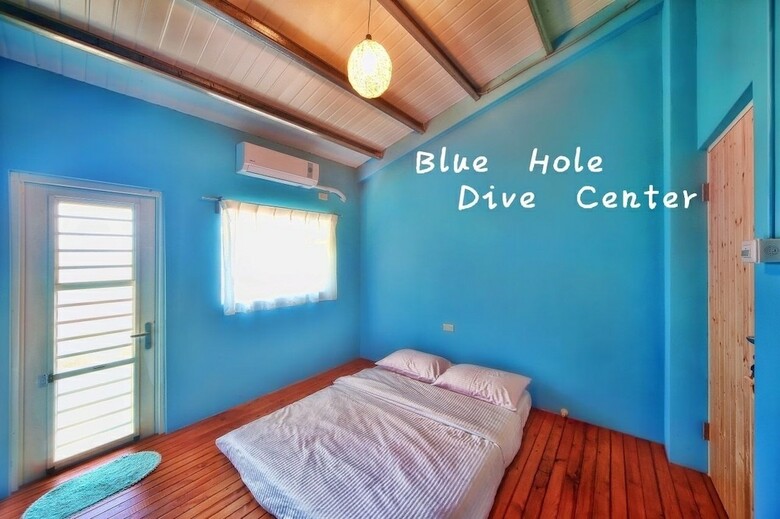 Hotel Blue Hole Dive Center