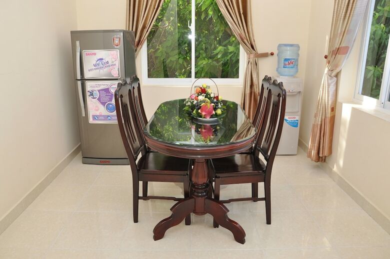 Aparthotel Lam Son Hotel & Apartments