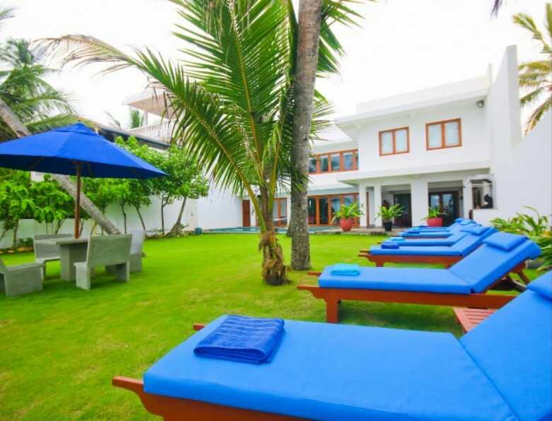 Hotel Footprints Villa