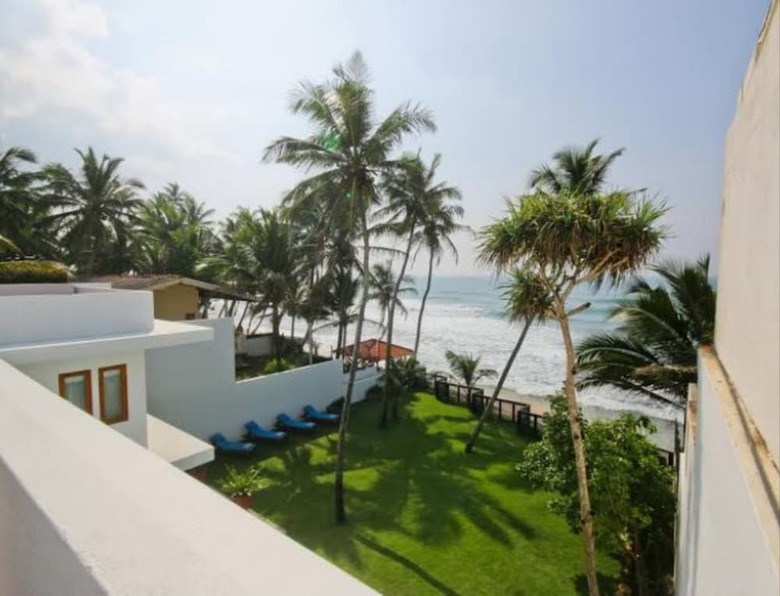 Hotel Footprints Villa