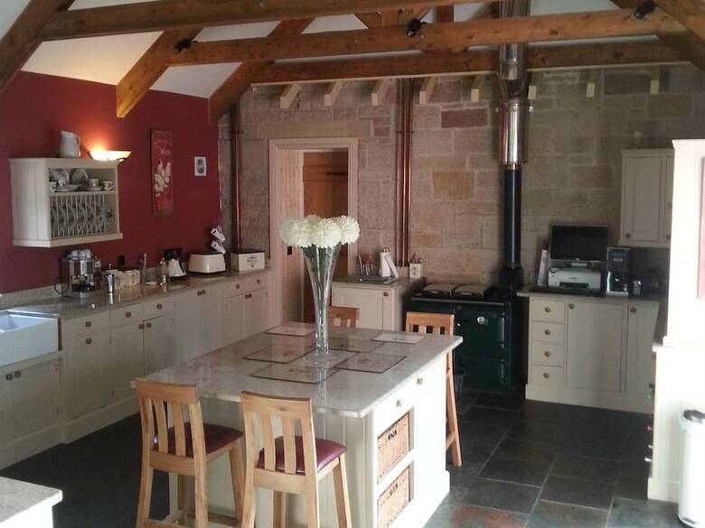 Bed & Breakfast Station House