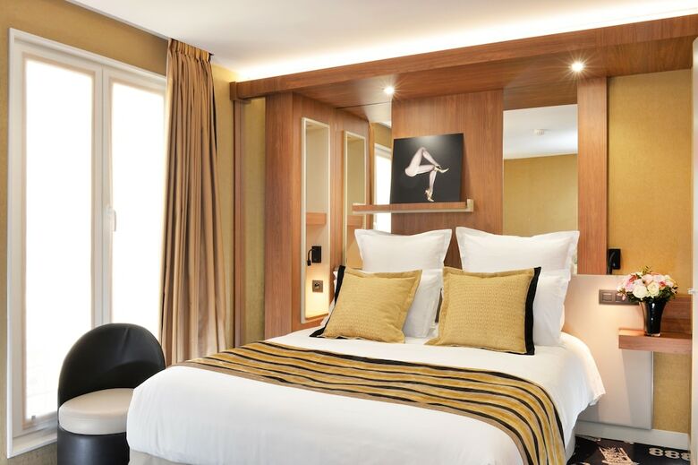 Hotel Le 18 Paris