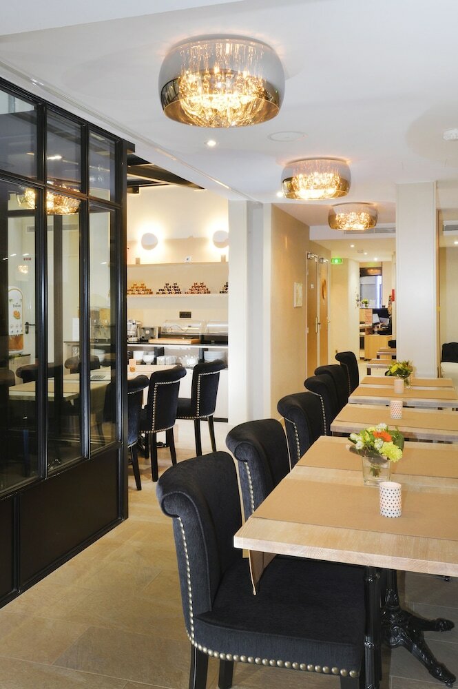 Hotel Le 18 Paris