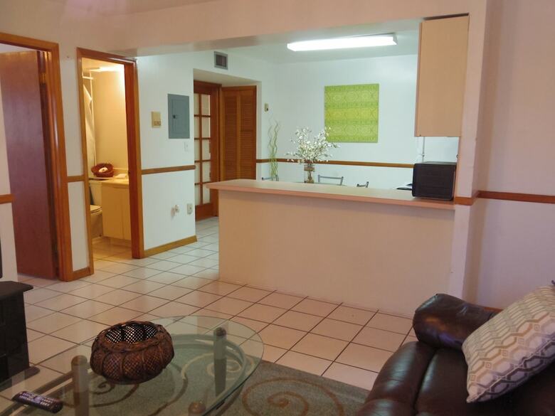 Sobe Apartments