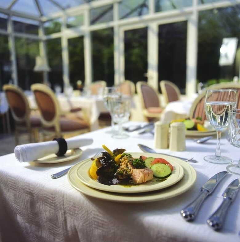 The Cedar Lodge Hotel And Restaurant