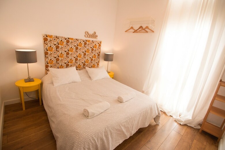 Hotel Bed And Beach Barcelona
