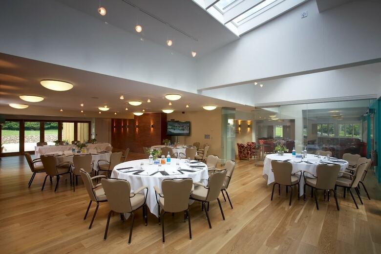 Lakeside Hotel & Spa
