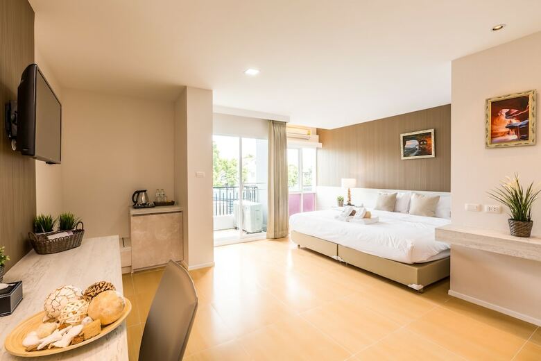 Hotel Baron Residence Bangkok