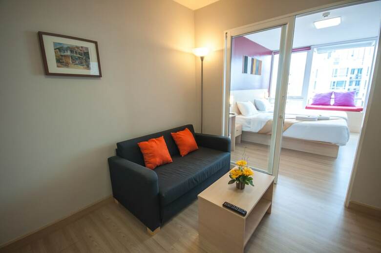 Aparthotel Implace Impact @ Msociety Condo