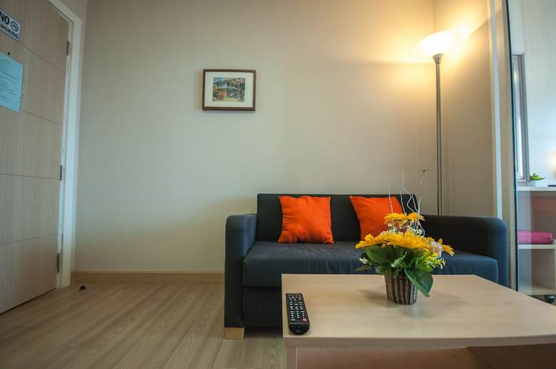 Aparthotel Implace Impact @ Msociety Condo