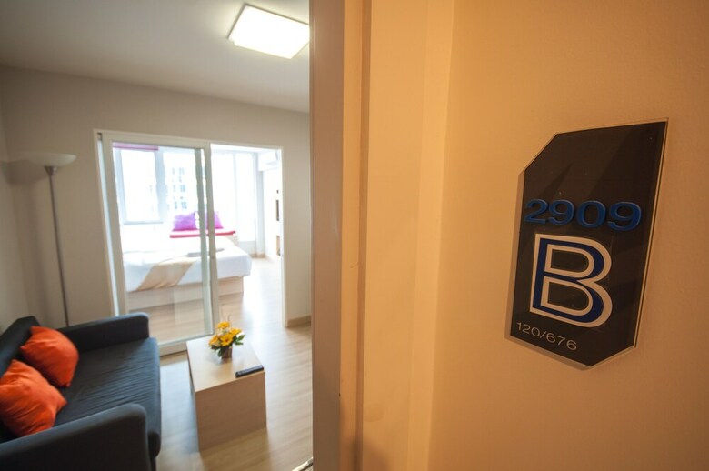 Aparthotel Implace Impact @ Msociety Condo