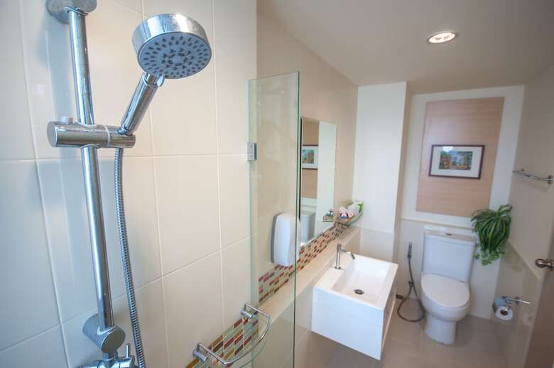 Aparthotel Implace Impact @ Msociety Condo