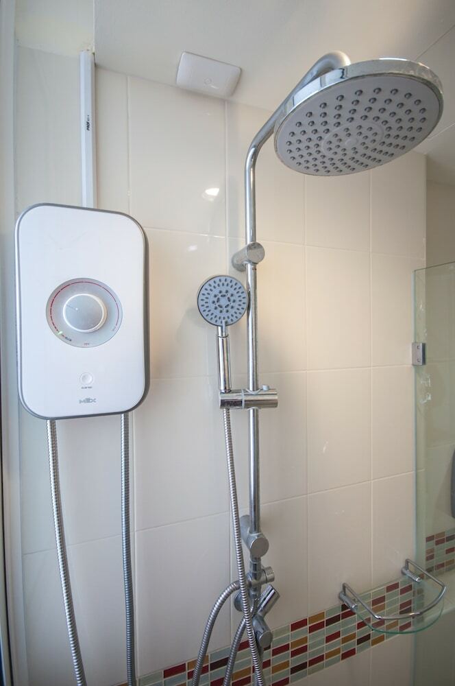 Aparthotel Implace Impact @ Msociety Condo