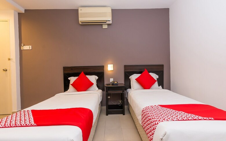 Hotel Oyo 667 Semabok Inn