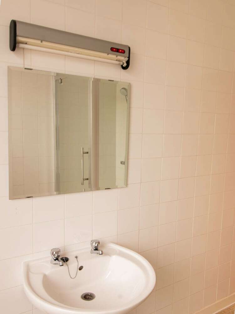 Hotel Oyo Cardiff Central