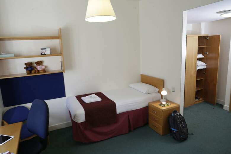 Hostal Beit Hall (campus Accommodation)