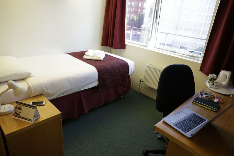 Hostal Beit Hall (campus Accommodation)
