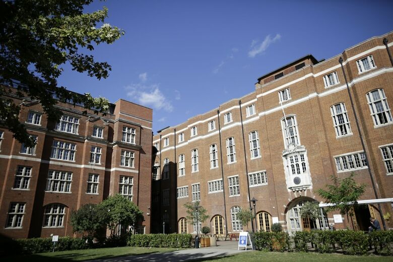 Hostal Beit Hall (campus Accommodation)