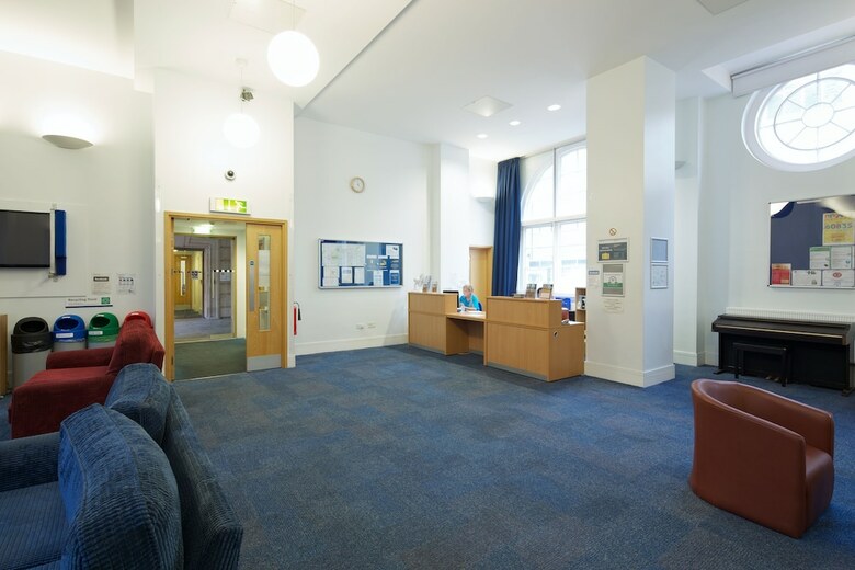 Hostal Beit Hall (campus Accommodation)