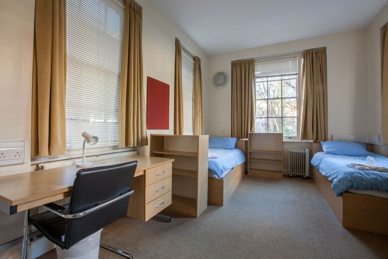 Hostal Lse Passfield Hall