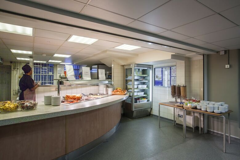 Hostal Lse Passfield Hall