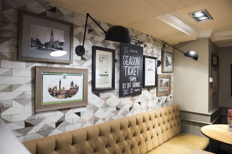 Posada Old Grey Mare Hotel By Greene King Inns
