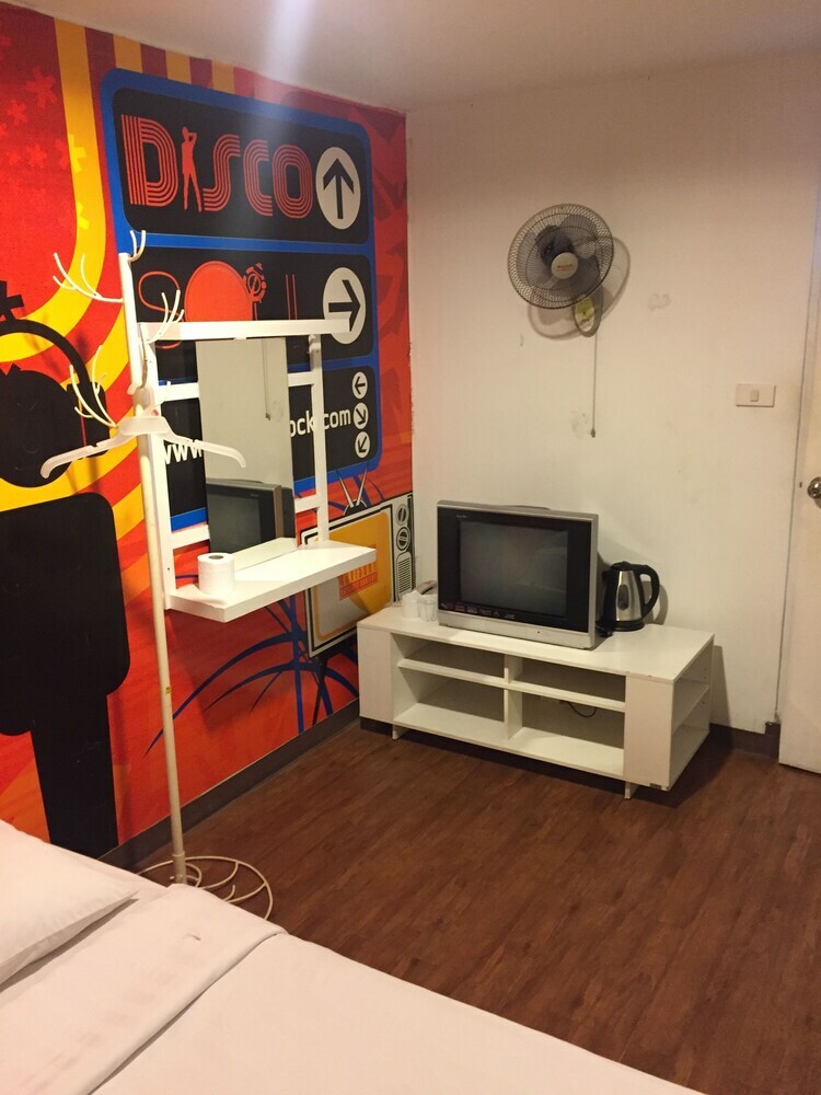 Hostal Take A Nap Hotel