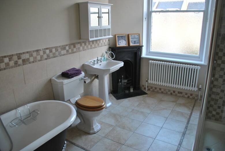Bed & Breakfast Alma House