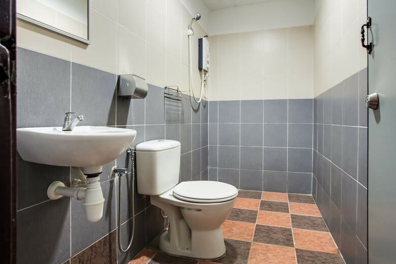 Oyo 89427 Kavanas Hotel Taiping