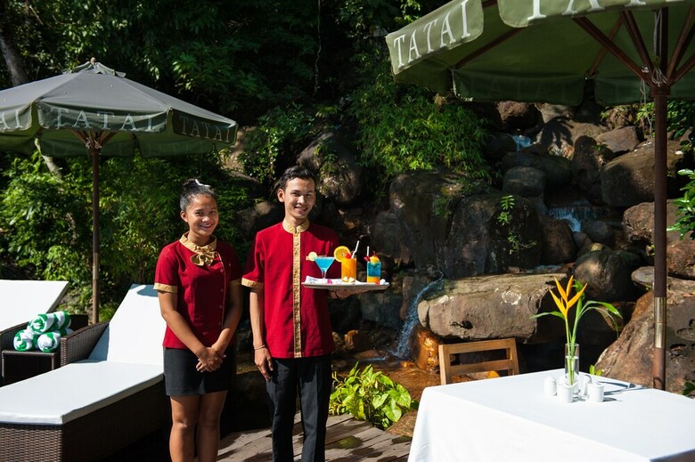 Hotel Tatai Resort & Marina