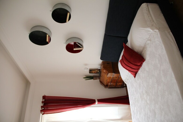 Bed & Breakfast Rooms In Rome