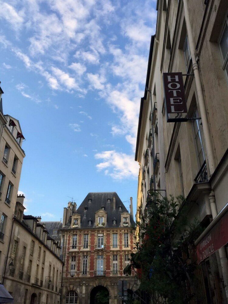Hotel H�tel de La Place Des Vosges