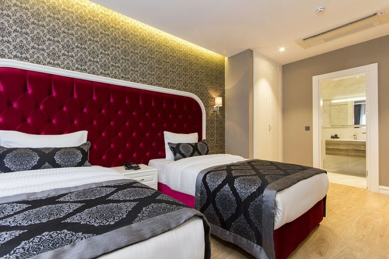 Dencity Hotel