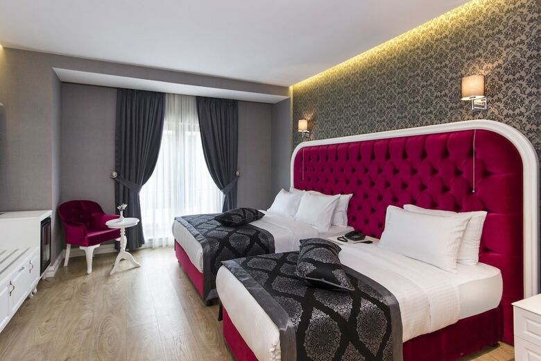 Dencity Hotel