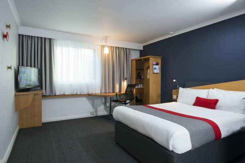 Hotel Holiday Inn Express Warwick - Stratford-upon-avon