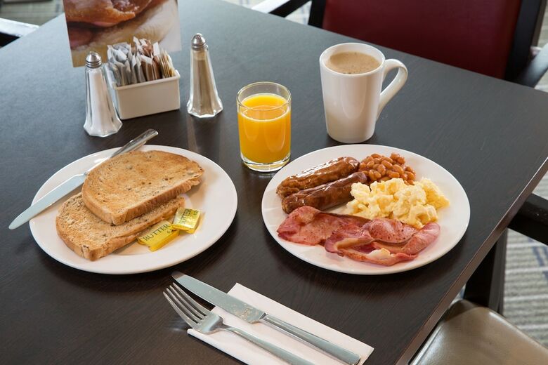 Hotel Holiday Inn Express Warwick - Stratford-upon-avon