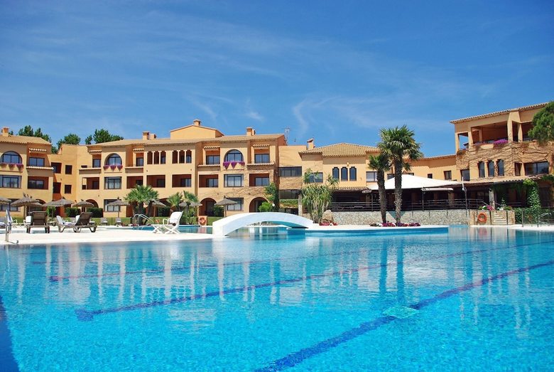 Hotel La Costa Golf & Beach Resort