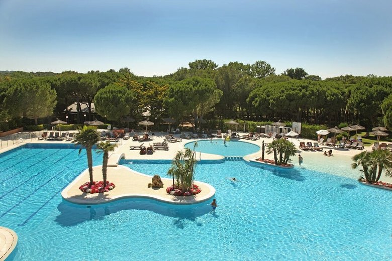 Hotel La Costa Golf & Beach Resort
