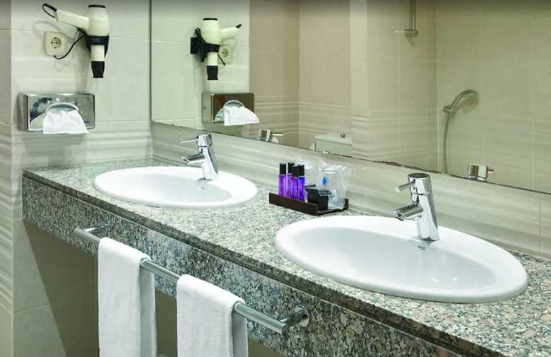Hotel La Costa Golf & Beach Resort