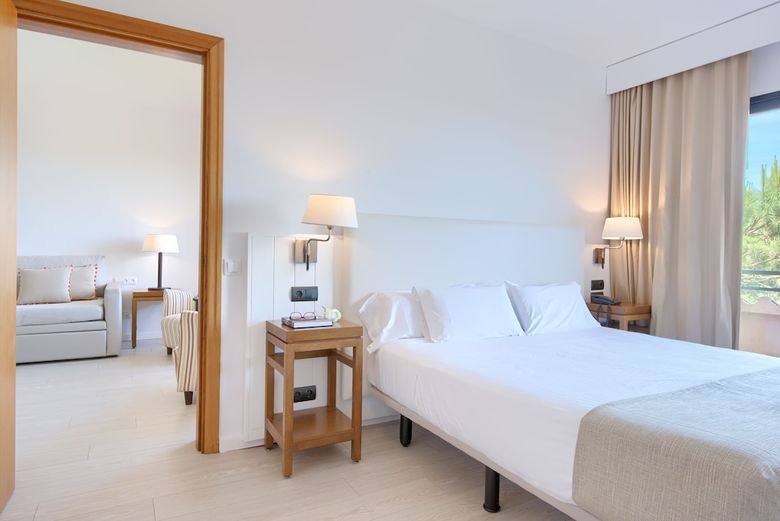 Hotel La Costa Golf & Beach Resort